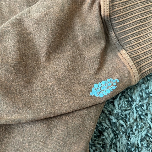 Brown Ribbed Knit Pants - Picture 2 of 2